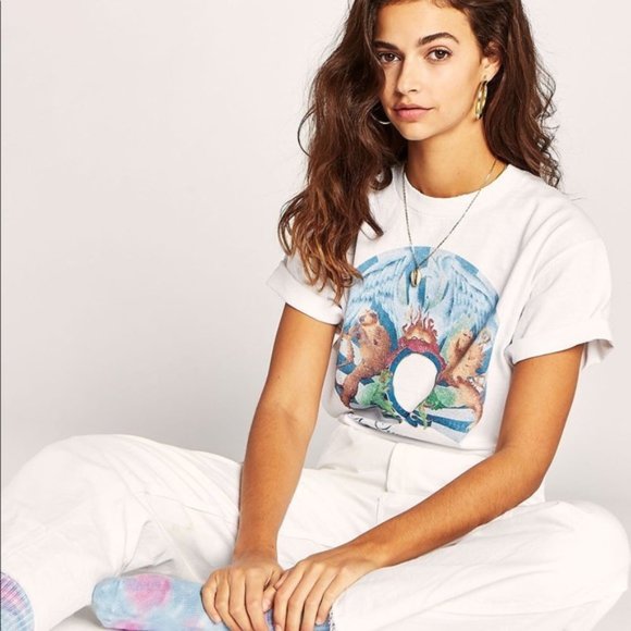 NWOT FP x daydreamer Queen Anato Crest Tee - Picture 3 of 10